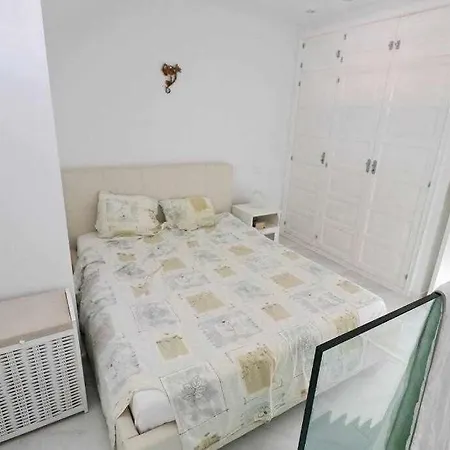 351 Parque Santiago 1 By Tenerife & Sales Apartment Playa de las Americas (Tenerife)